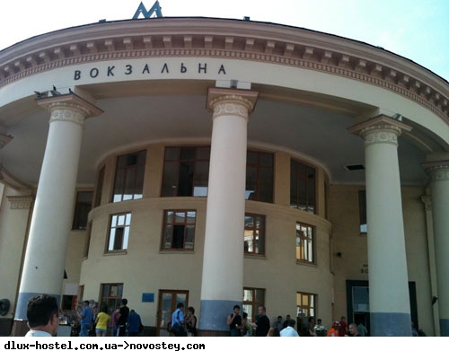 Утром 1 сентября в связи с ложным сообщением о минировании была закрыта станция «Вокзальная».