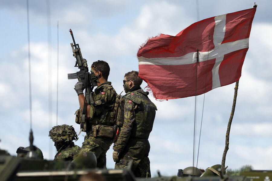Danemarca a majorat termenul serviciului militar obligatoriu.