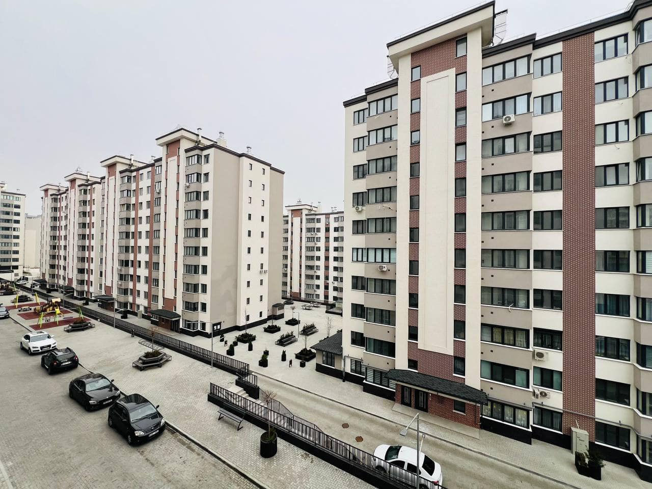 Șase din zece apartamente au fost cumpărate prin credit în 2025.