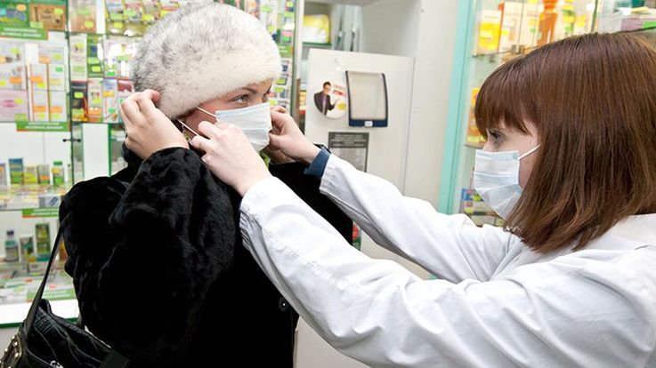 Masca medicinală costă 1 gram de aur în Italia: Situația din R. Moldova