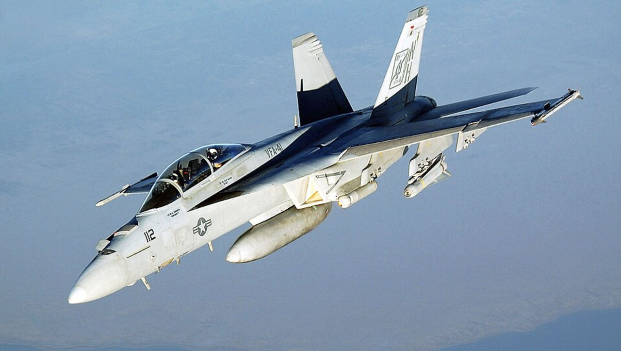 Пролетевший через Молдову дрон «Герань-2» сбил в Румынии испанский F-18.