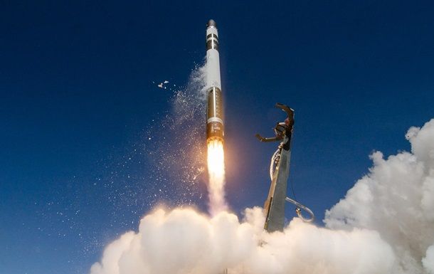 США вывели на орбиту разведывательный спутник.