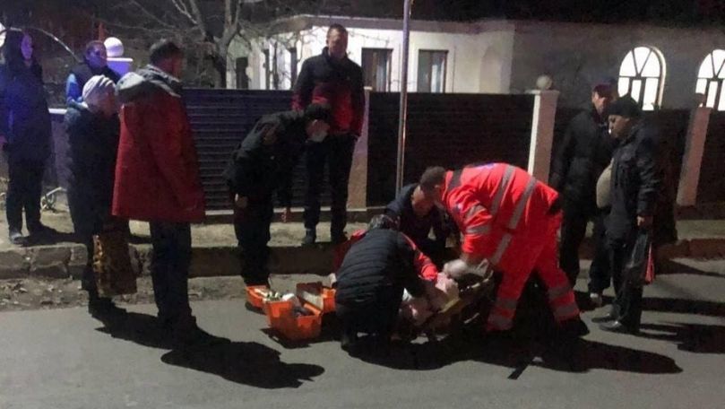 В Комрате патрульные помогли женщине, которой стало плохо.