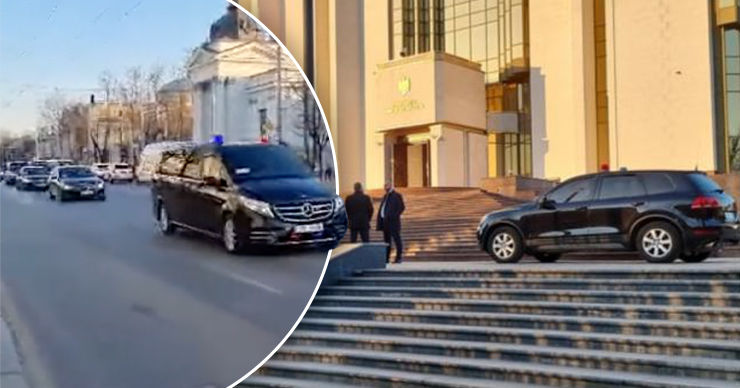 Длинная вереница машин польской делегации была заснята в центре Кишинева.