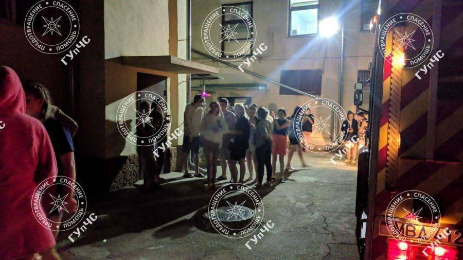 В общежитии в Тирасполе произошел пожар: студентка потеряла сознание.