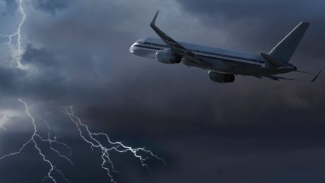 Un pilot al companiei Ecuador Airlines a realizat o serie de fotografii absolut incredibile în timpul unui zbor de noapte. Foto: abcnews.com