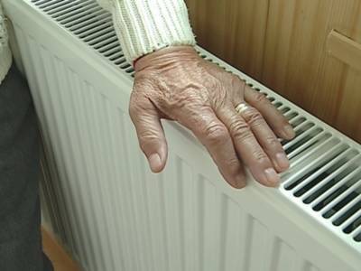 Încălzesc aerul de afară. Ce a uitat să facă Termoelectrica.Foto simbol: Reporter NTV