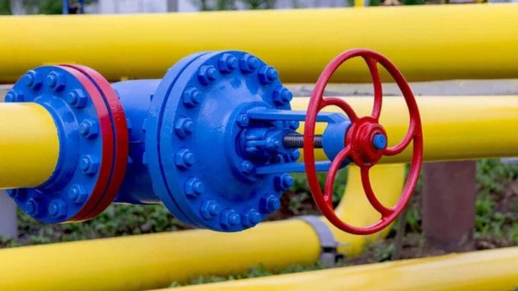 Посол Украины обещает поставки газа в Молдову уже в этот холодный сезон.