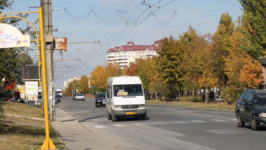 Microbuzele de pe rutele din Chișinău, din nou la control. Foto: moldova24.info