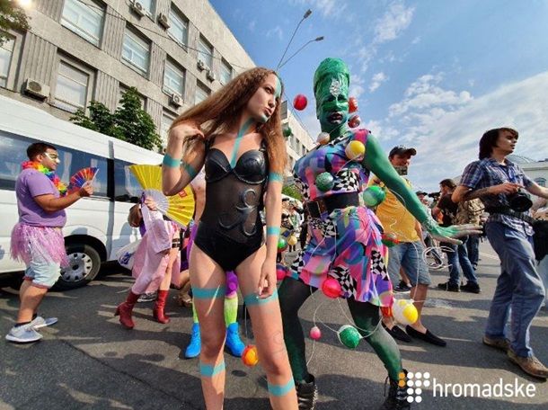 Марш равенства в Киеве посетили 8 тысяч человек.