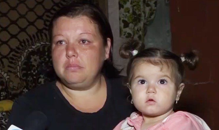 Многодетная мать из Единец вынуждена жить на помощь от соседей.