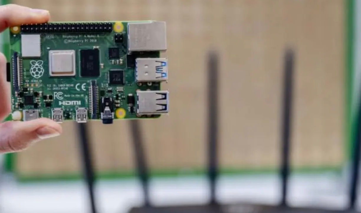 Rețeaua Wi-Fi, în pericol: Cercetătorii au descoperit cum să salveze gadgeturile conectate de atacuri ale hackerilor.