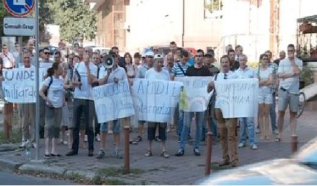 Totodată, protestatorii au prezentat o listă de deziderate.