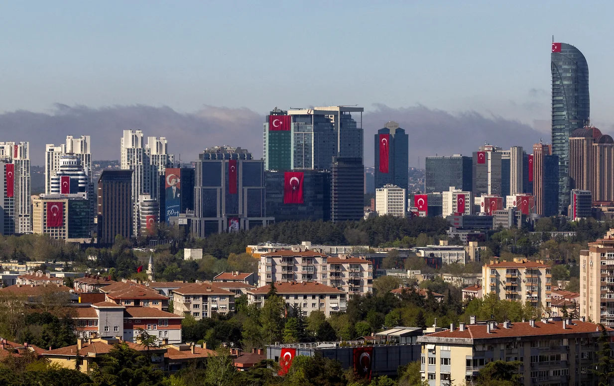 Seismologii turci se așteaptă la un cutremur mai mare.