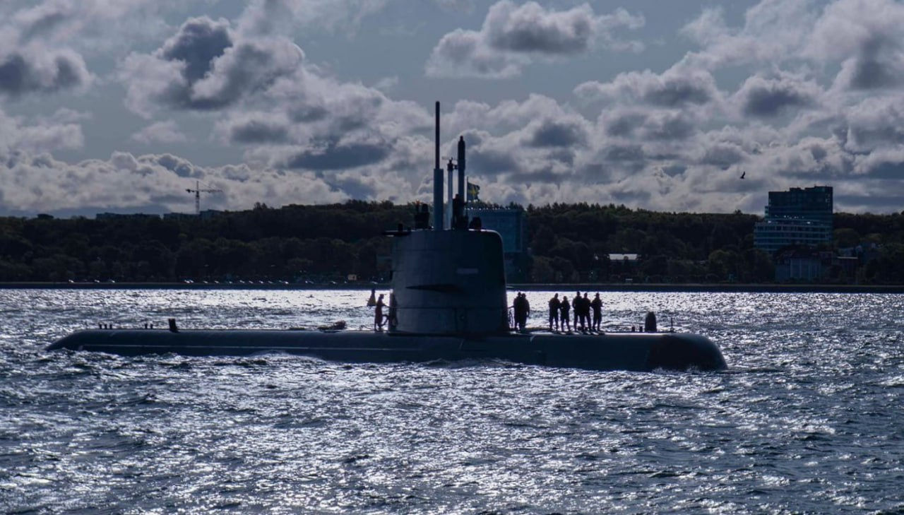 Россия и НАТО одновременно начали учения в Балтийском море.