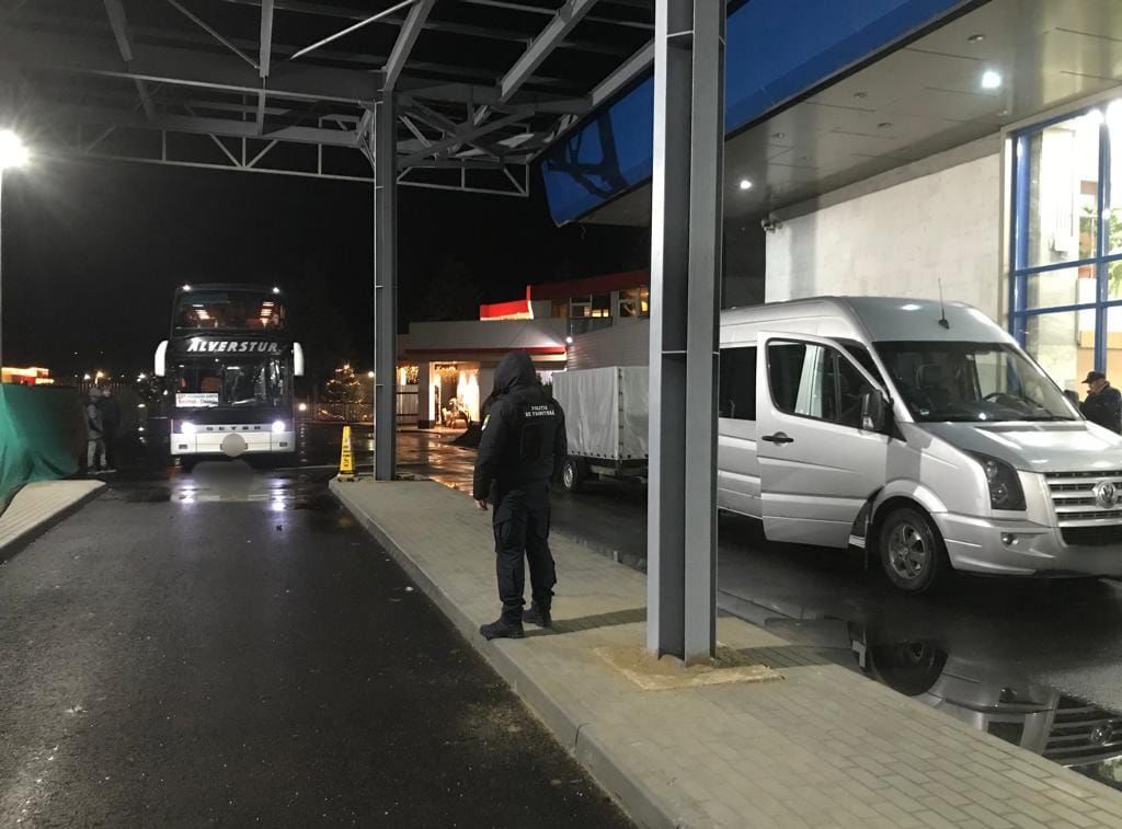 На КПП "Леушены" открылись две новые полосы для автобусов.