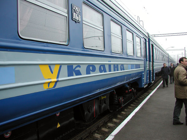 Причина топливного кризиса компании — нарушение в тендере на поставку топлива.