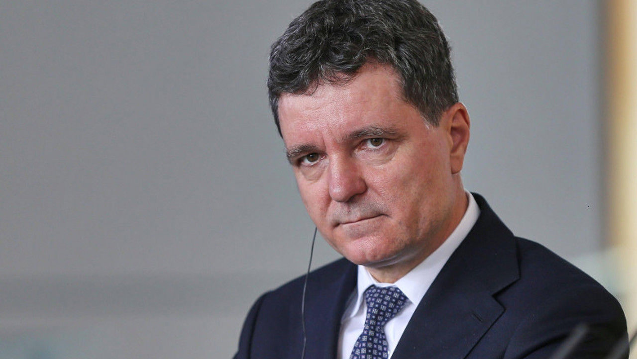 Президент Румынии больше не исключает сценария досрочных выборов в стране.