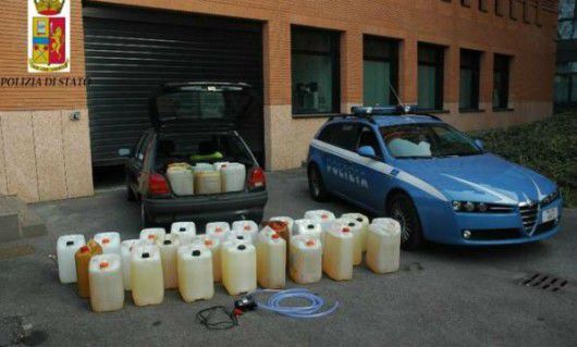 Un moldovean în vârstă de 41 de ani a fost arestat de către forțele de ordine din Italia, după ce a fost prins în timp ce fura combustibil.