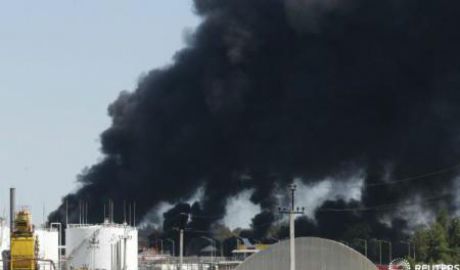 Incendiul de la depozitul de petrol a fost stins în totalitate. Foto: reuters.com