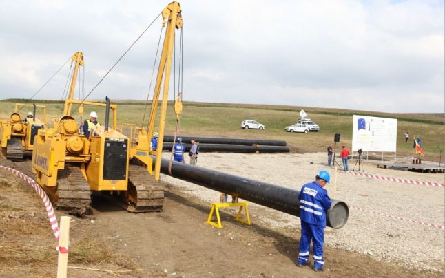 Lucrările la conducta Iaşi - Ungheni se desfăşoară conform graficului stabilit cu constructorii.