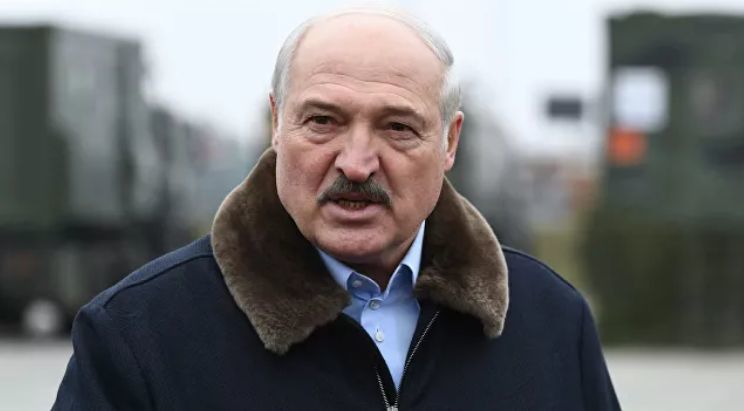 Лукашенко заявил, что Белоруссия никогда не станет «как Украина».