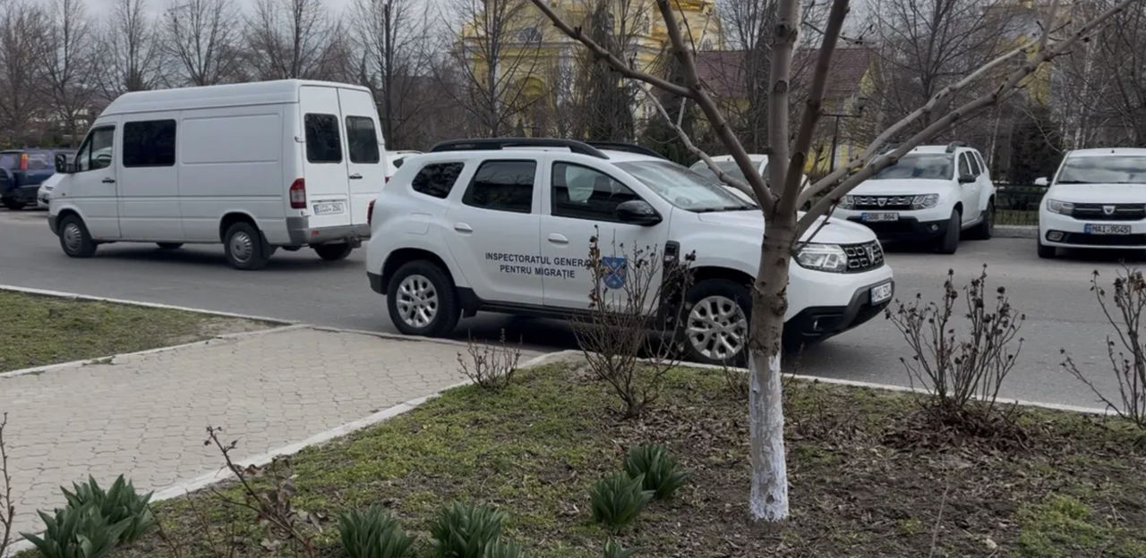 Un turc dat în căutare de Interpol pentru escrocherie, reținut la Comrat.