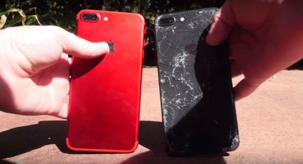 Test de rezistență iPhone 8 Plus versus iPhone 7 Plus.