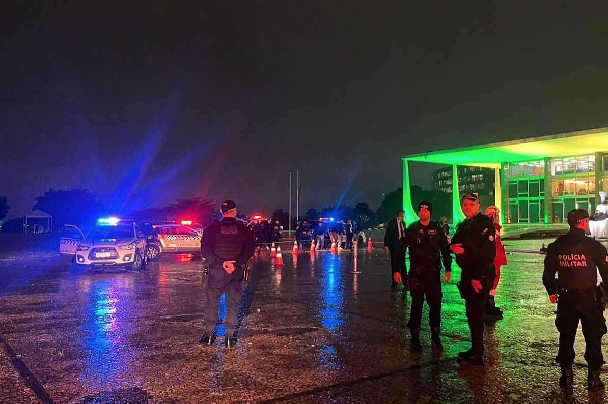 Explozii la Curtea Supremă a Braziliei: Un bărbat a murit.