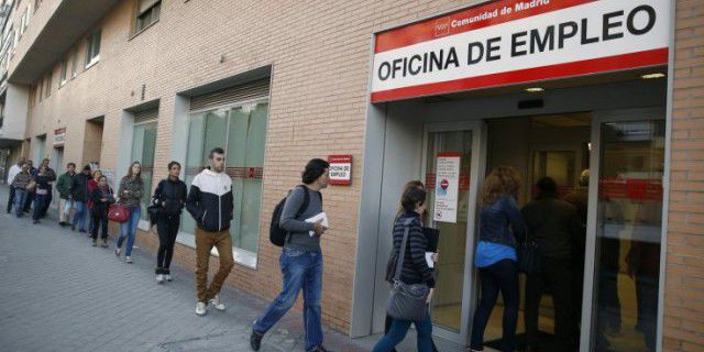 Число безработных в ЕС в отчетном месяце составило 21,789 млн человек.
