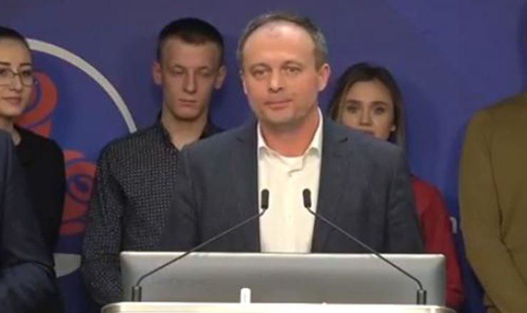 Андриан Канду призвал к терпению и анализу результатов выборов.