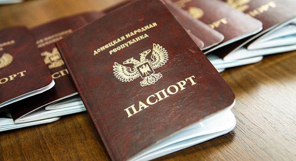 Decizia Rusiei de a recunoaște pașapoartele din Donbas se va răsfrânge și asupra Republicii Moldova, însă este greu de prognozat când va fi.