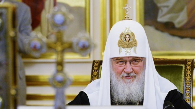 РПЦ призвала закрепить за человеческим эмбрионом права.