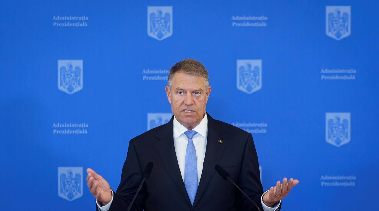 Президент Румынии объяснил, почему отказался от борьбы за пост генсека НАТО.