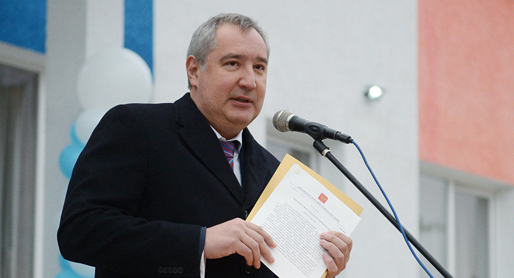 Вице-премьер Дмитрий Рогозин написал в социальных сетях поздравительные послания молдавскому политику.
