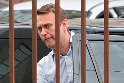 Братья Олег и Алексей Навальные были признаны виновными по делу о хищении средств компании «Ив Роше» в декабре 2014 года.