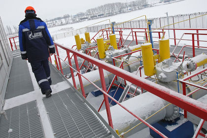 «Газпром» официально уведомляет страны о том, что транспортировка газа через Украину будет прекращена 1 января 2020 года.