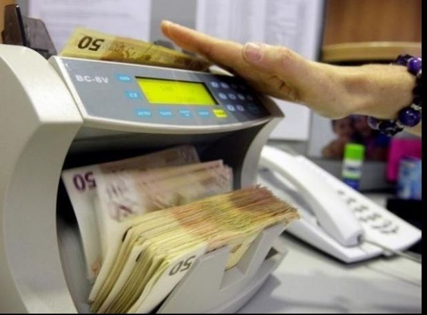 Pentru astăzi Banca Națională a afișat un curs de 21 de lei și 15 bani pentru un euro. Foto: b365.ro