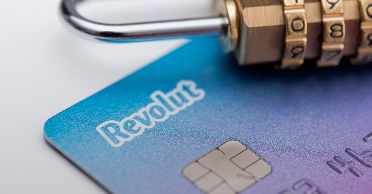 Счет россиянина в Revolut ограничили, заблокировав входящие переводы.