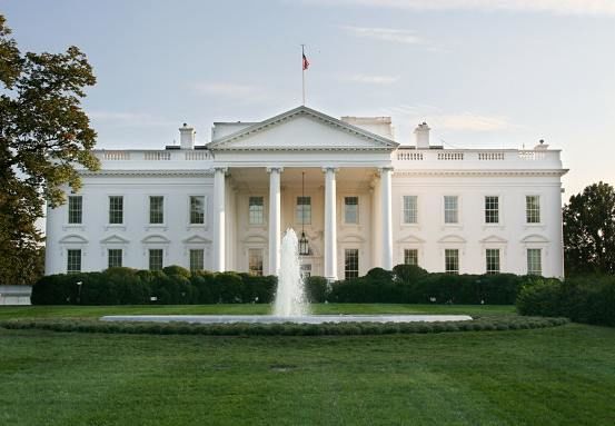 WSJ: госсекретарь США присутствовал при разговоре Трампа с Зеленским.