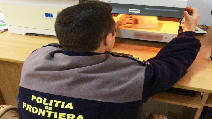 Un paşaport bulgăresc fals, descoperit în maşina unui moldovean