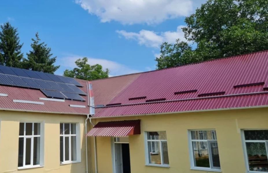 Учебное заведение в селе Молдовы оборудовано фотоэлектрической системой.