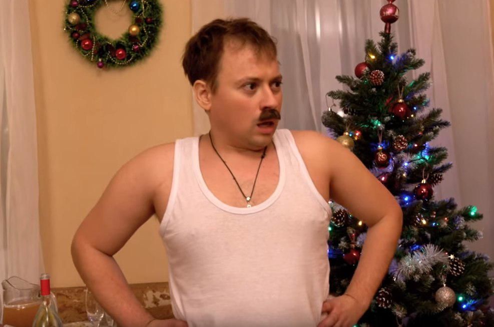 Отмечается, что работа над клипом велась три дня.