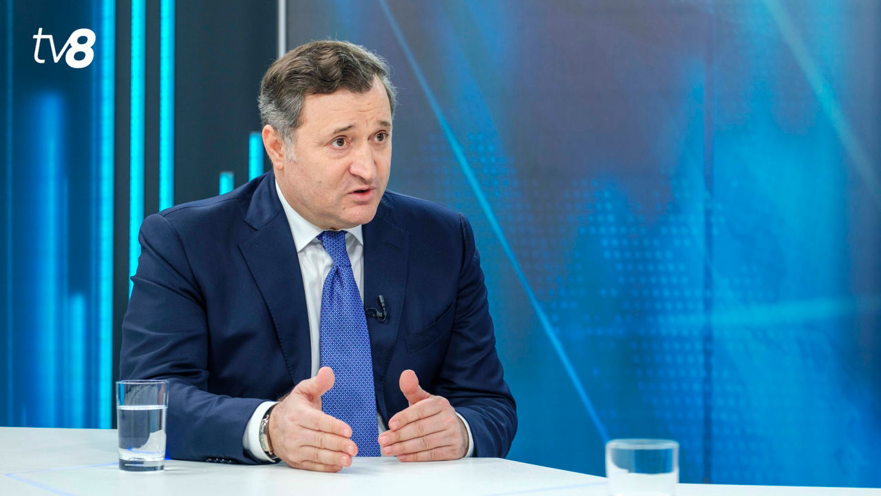 Филат о каналах: Использовали бомбический аргумент о том, что мы защищаемся от России. Фото: tv8.md