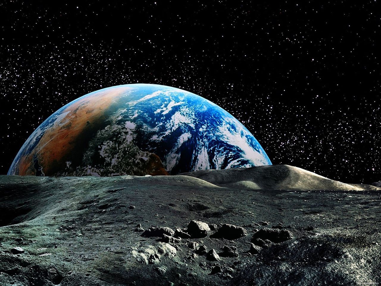 Spațiul este viitorul omenirii și că este nevoie ca următoarea generație să colonizeze o altă planetă în decurs de un secol, altfel va trebui să facem față „inimaginabilului”.