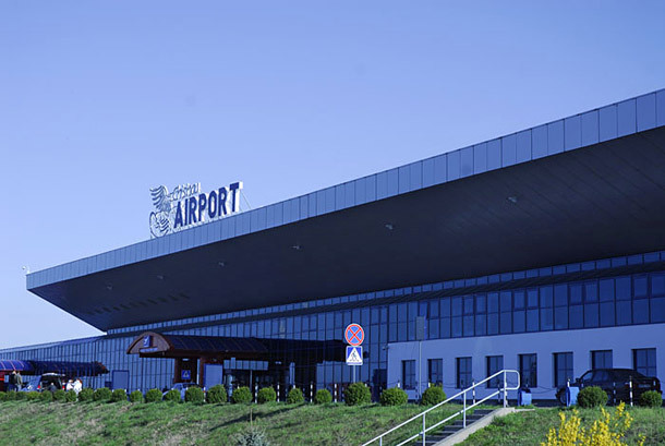 A fost identificată identitatea cetăţenaului rus care, ieri, venea de la Moscova şi a fost reţinut pe Aeroportul din Chişinău.