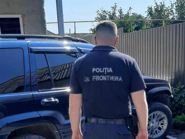 Обыски в Гагаузии: трех мужчин подозревают в организации незаконной миграции.