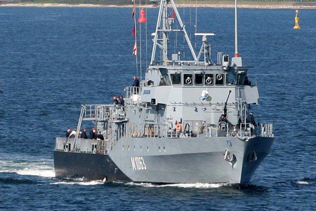 Согласно международному законодательству, военный флот нечерноморских государств может располагаться в Черном море не более 21 дня.
