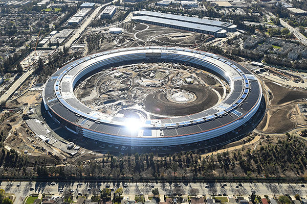 Если не в этом году новый iPhone получит модуль 5G, то в следующем на него расчитывать можно с большой вероятностью.
