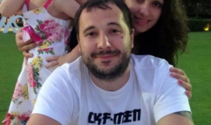 Roman Seleznev este fiul lui Valerii Seleznev, membru al Parlamentului rus.